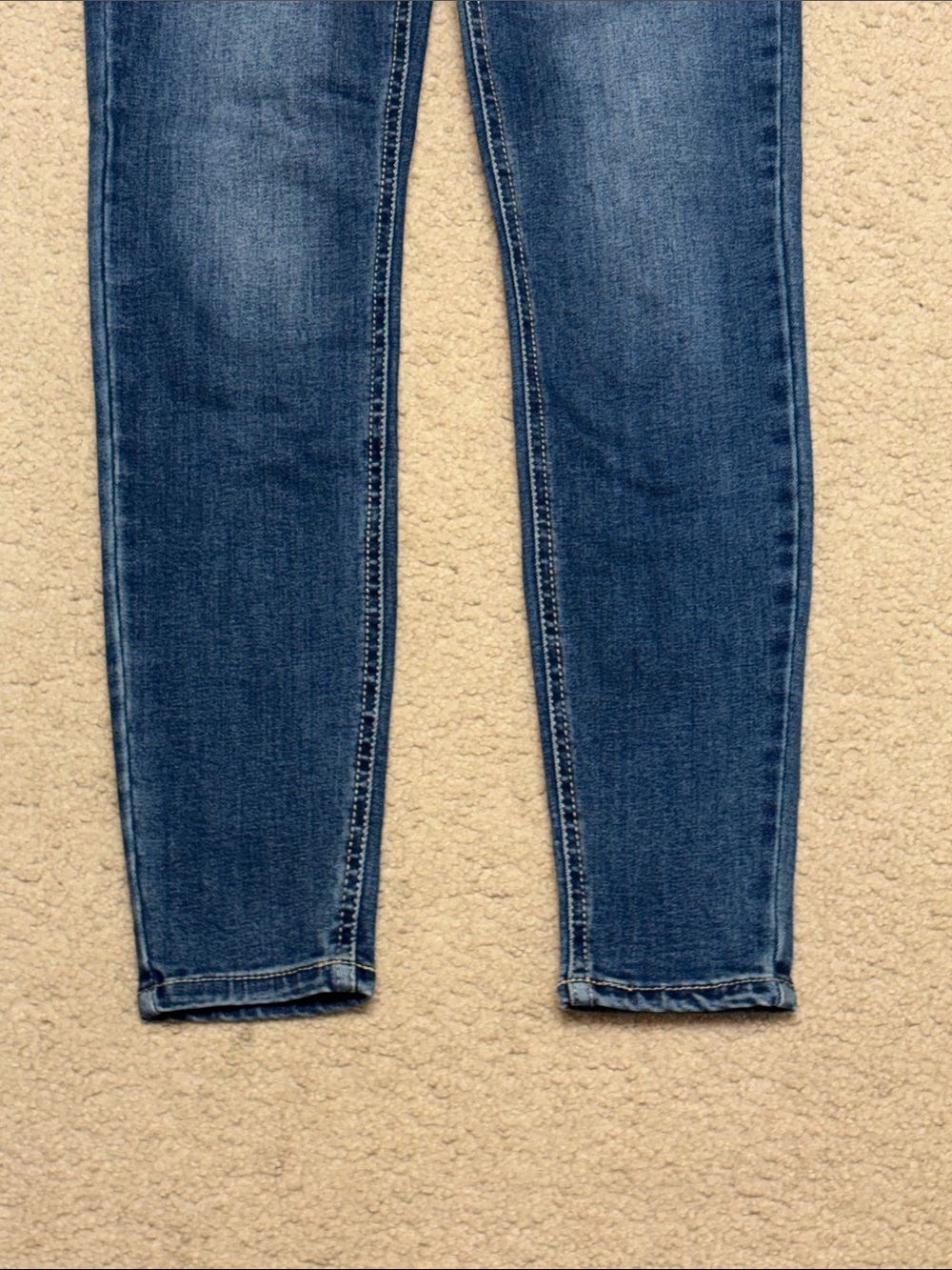 Women's Dark Blue Skinny Jeans - Slim Stretch Fit - Picture 4 of 7